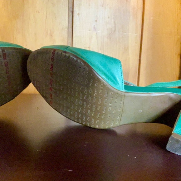 Miz Mooz Teal Green Retro Leather “Selima” heels Sandals sz 8 - Picture 3 of 5